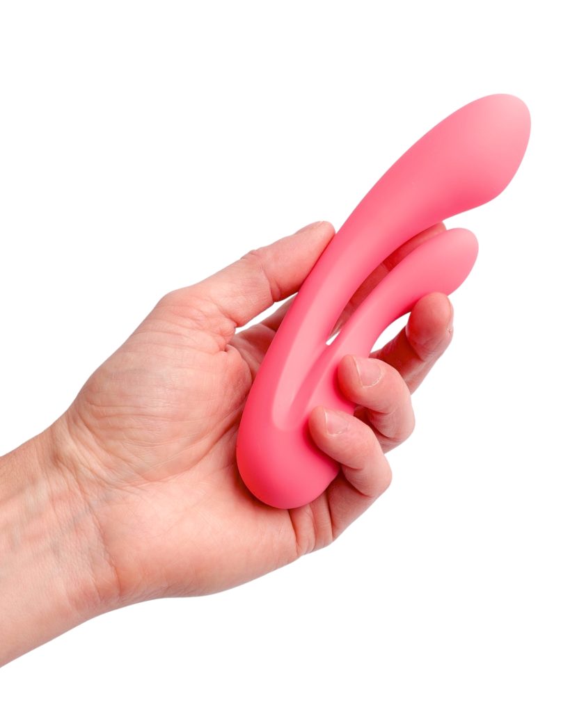 pauline et margot Discreet Rabbit sextoy couple